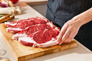 Sanitize Chopping Board Used for Meat, fish